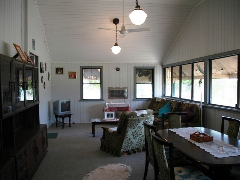 111 Fir street, Barcaldine QLD 4725