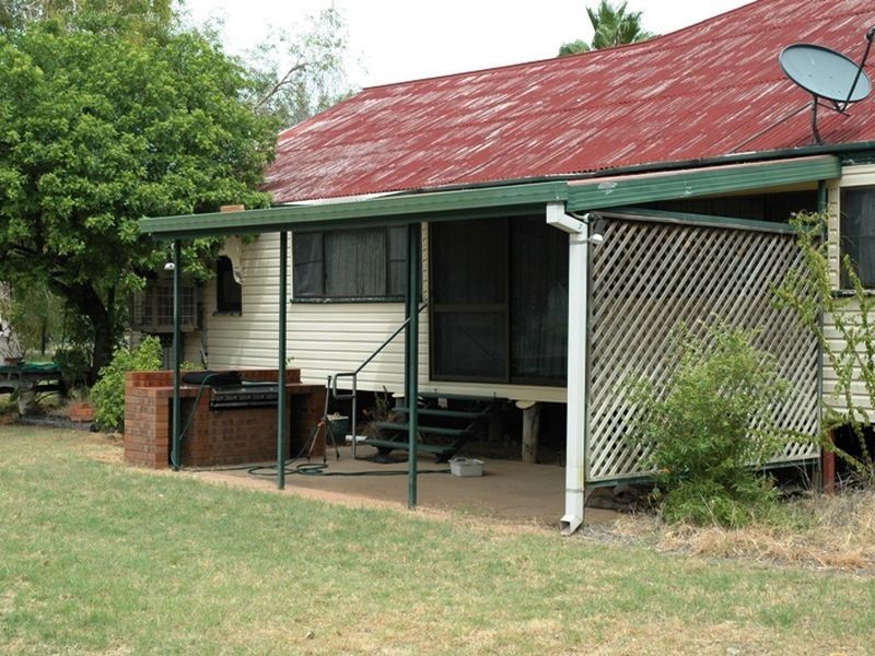 111 Fir street, Barcaldine QLD 4725