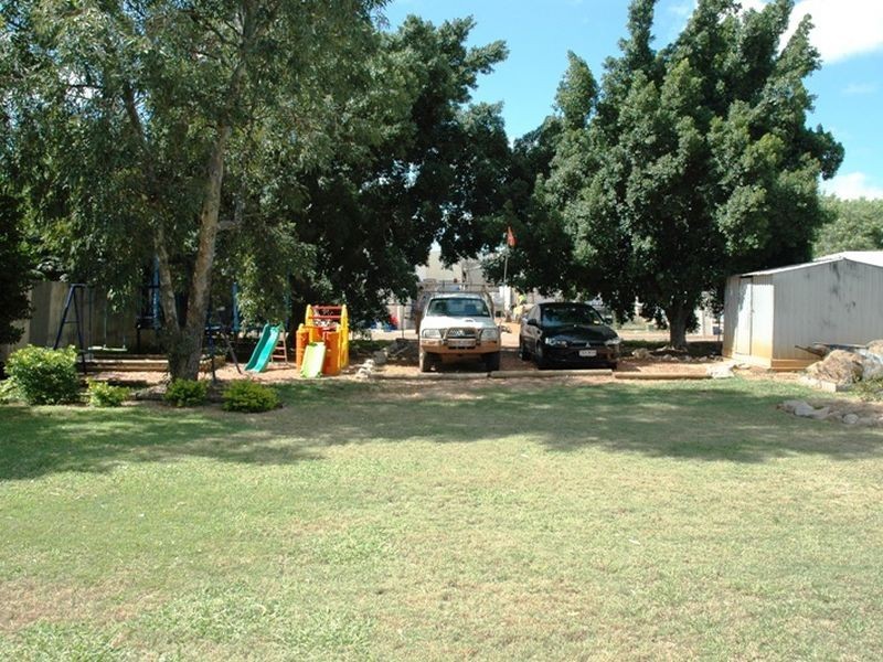 126 Emu street, Longreach QLD 4730