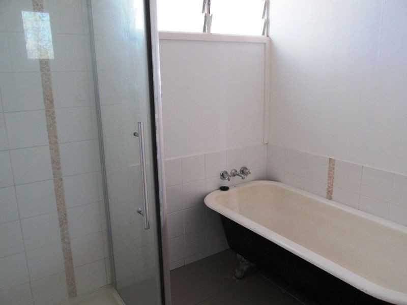 138 Yew street, Barcaldine QLD 4725