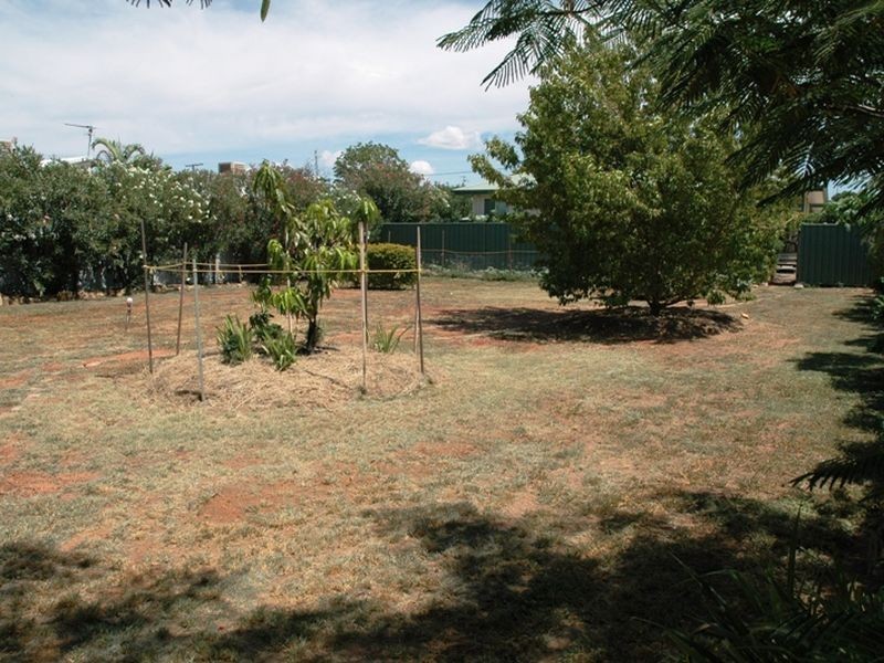 96 Crane street, Longreach QLD 4730