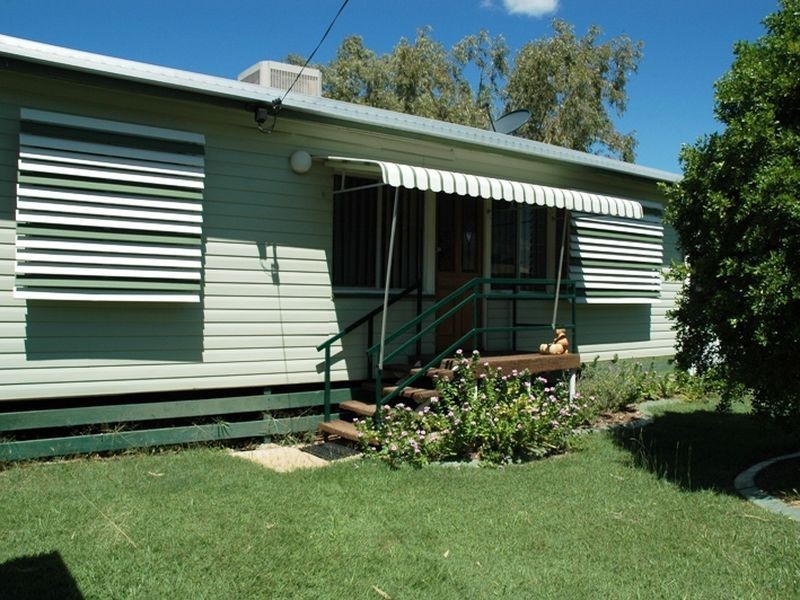 30 Galah street, Longreach QLD 4730