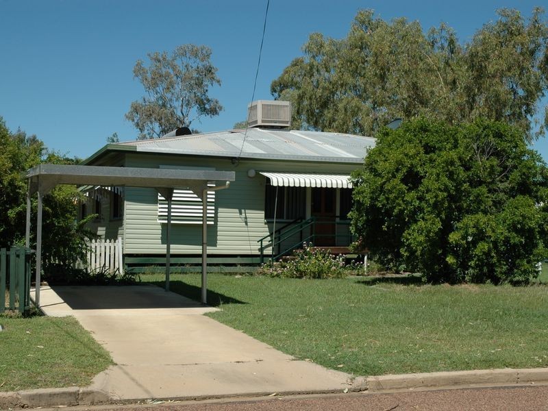 30 Galah street, Longreach QLD 4730