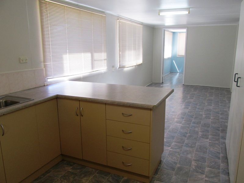 125 Kingfisher Street, Longreach QLD 4730