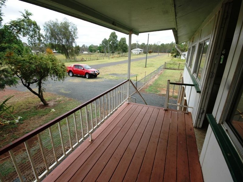 9 Milton street, Alpha QLD 4724