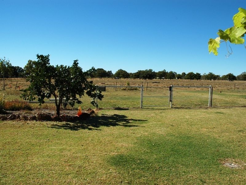 131 Bauhinia street, Barcaldine QLD 4725