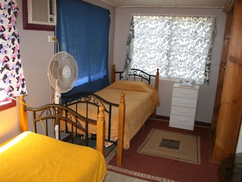 9 Dunning street, Alpha QLD 4724