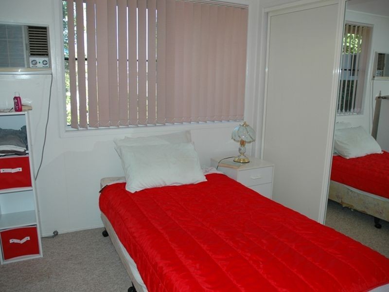 16 Swan street, Longreach QLD 4730