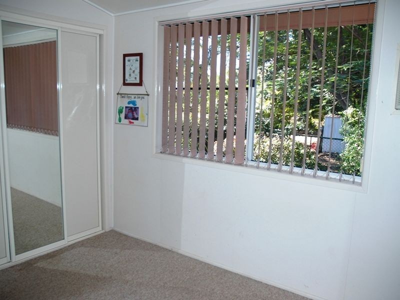 16 Swan street, Longreach QLD 4730