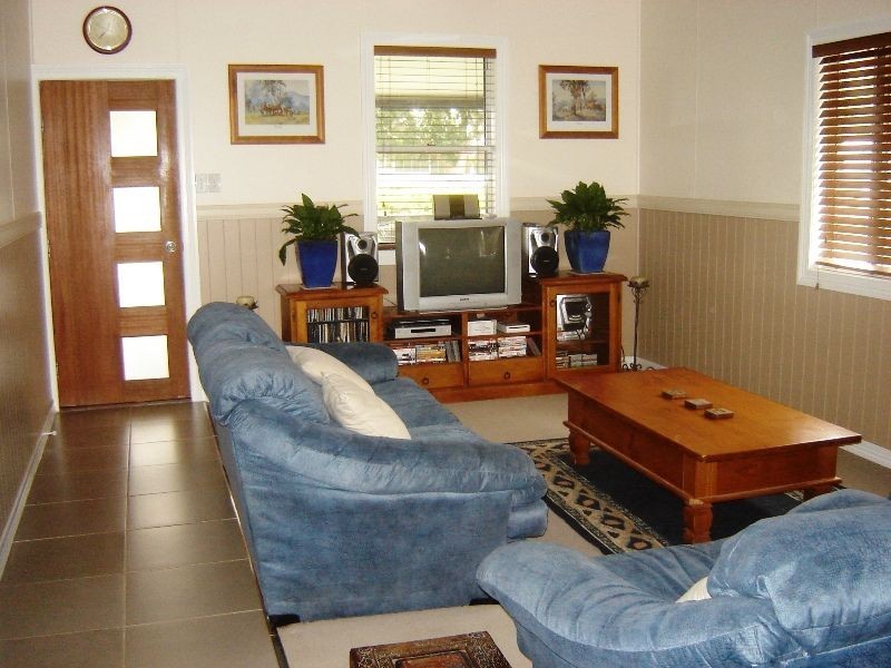 106 Cassowary street, Longreach QLD 4730