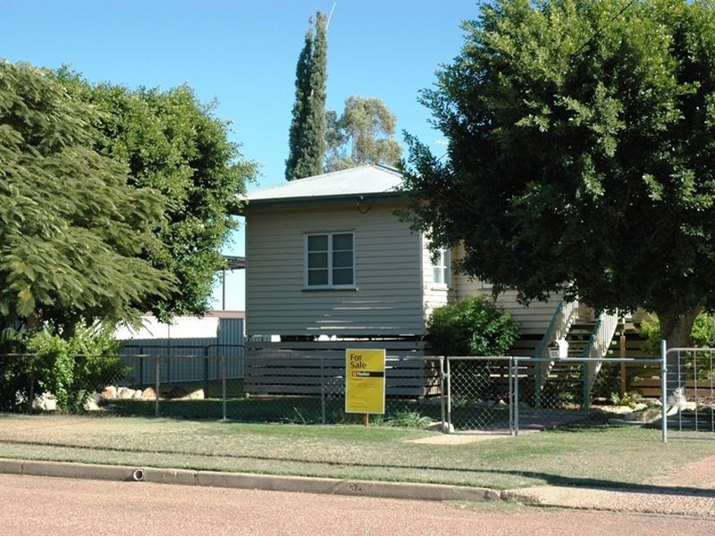 25 Eagle street, Longreach QLD 4730