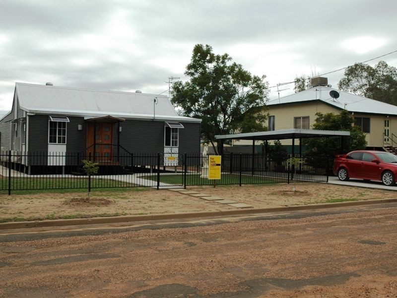 151 Wren street, Longreach QLD 4730