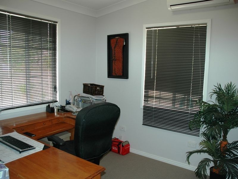 151 Wren street, Longreach QLD 4730