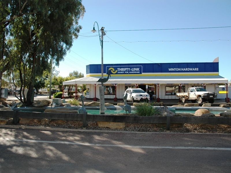 77 Elderslie Street, Winton QLD 4735