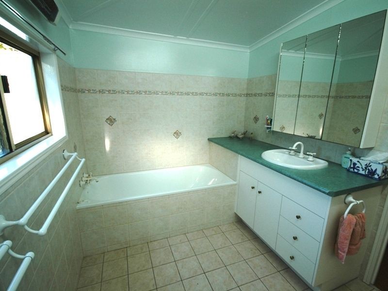 136 Emu street, Longreach QLD 4730