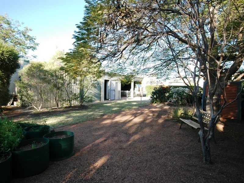 136 Emu street, Longreach QLD 4730