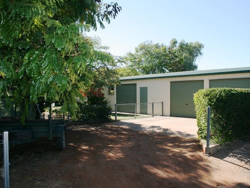 136 Emu street, Longreach QLD 4730