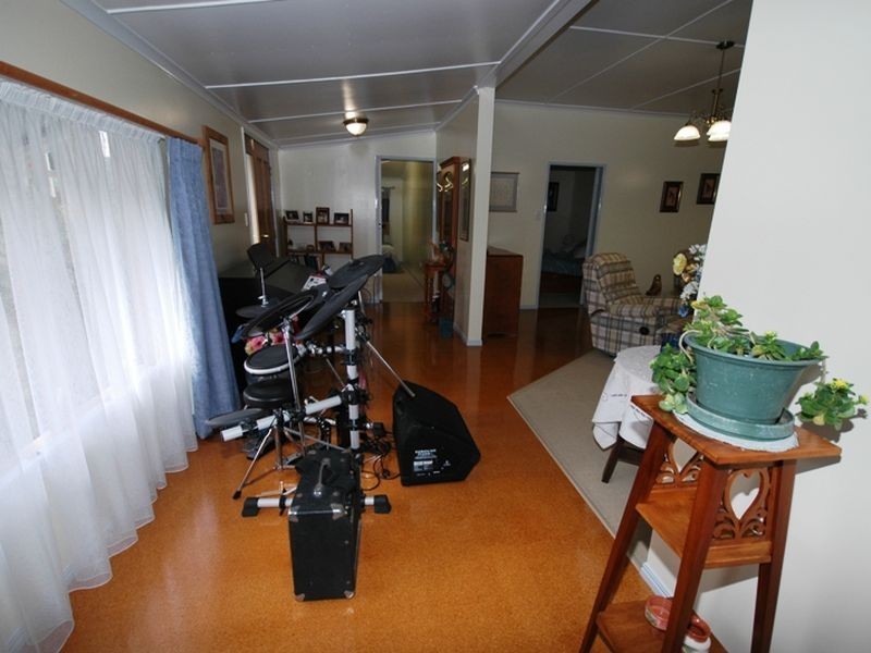 136 Emu street, Longreach QLD 4730