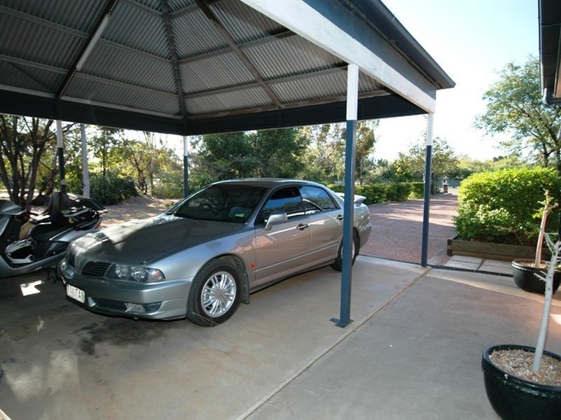 83 Wompoo road, Longreach QLD 4730