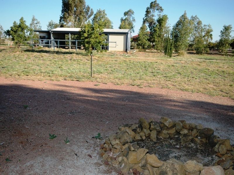 83 Wompoo road, Longreach QLD 4730