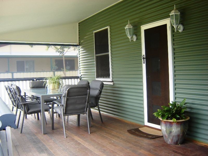 106 CASSOWARY STREET, Longreach QLD 4730