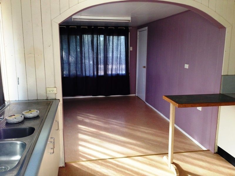 3/156 Crane Street, Longreach QLD 4730