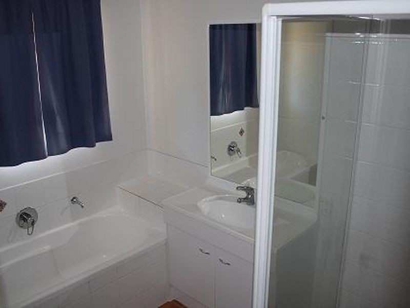 Kooralbyn QLD 4285