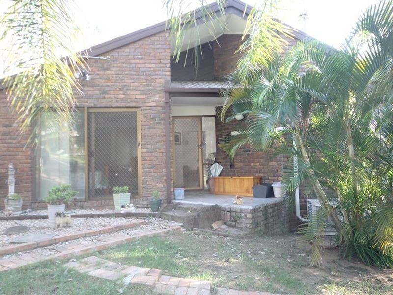 Kooralbyn QLD 4285