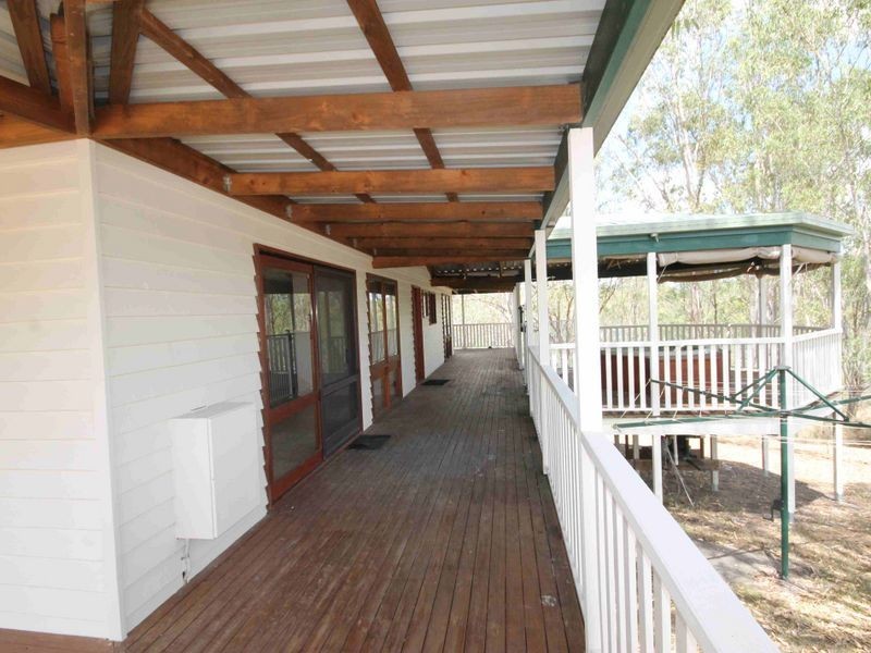 77-79 Scarvell Place, Kooralbyn QLD 4285