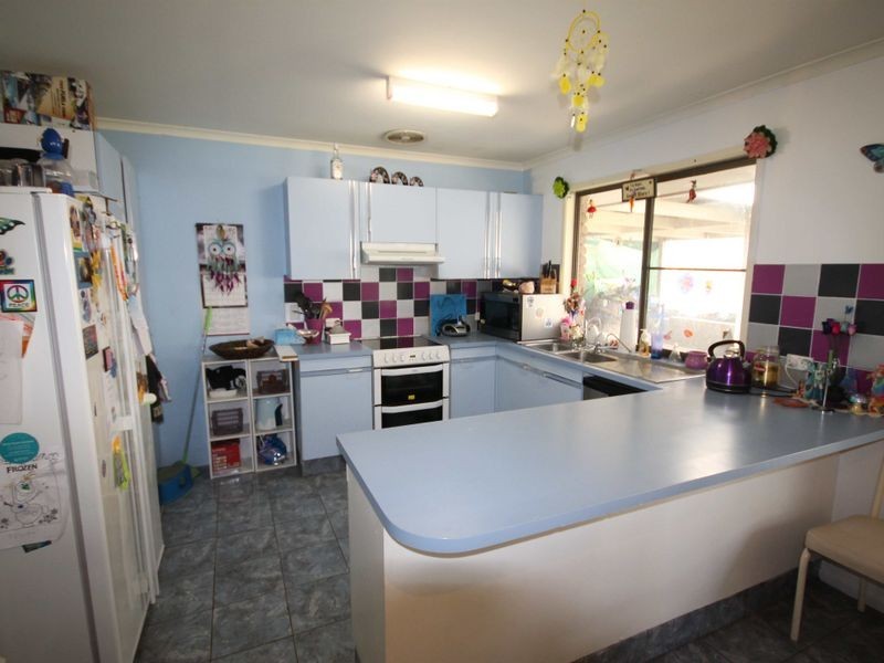 Kooralbyn QLD 4285