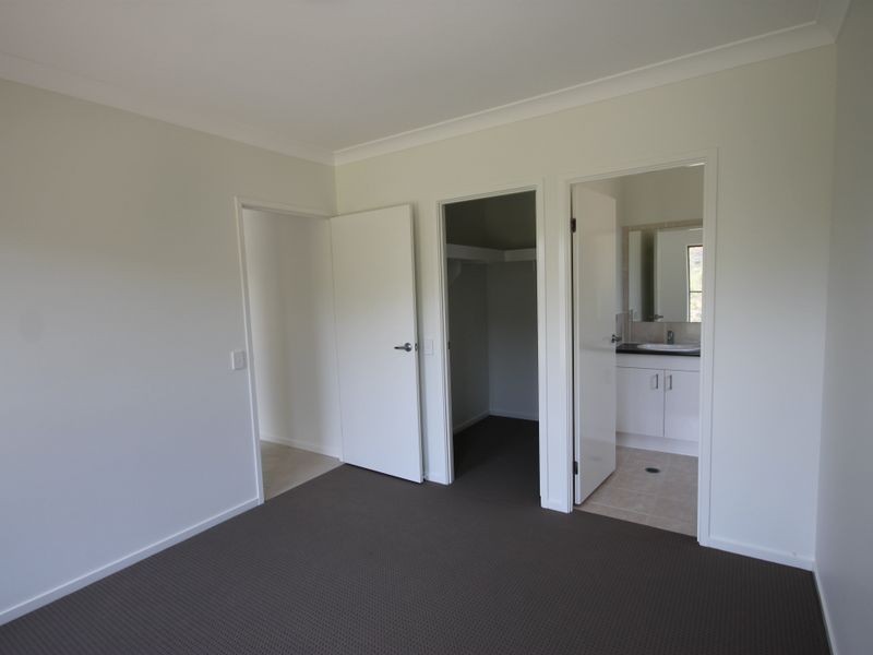 Kooralbyn QLD 4285