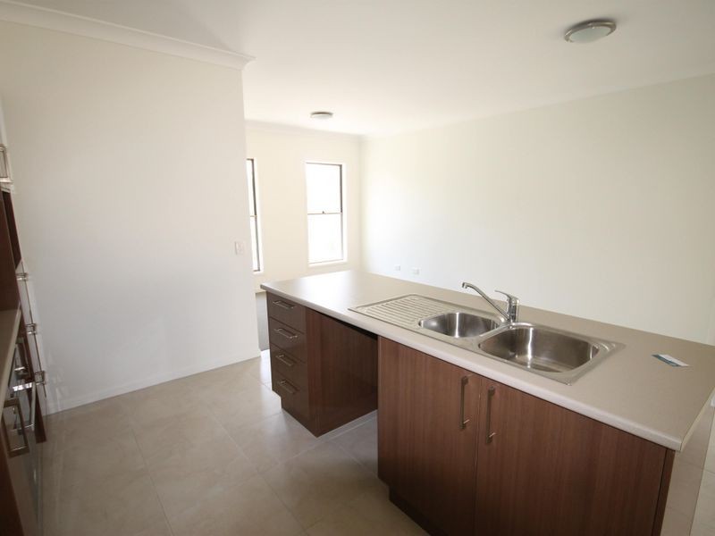 Kooralbyn QLD 4285
