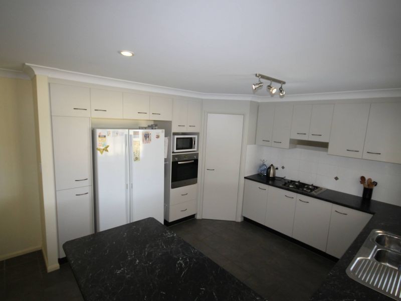 3 Braeside Court, Boonah QLD 4310