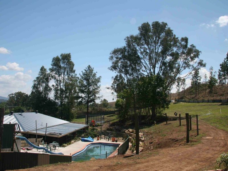 Laravale QLD 4285