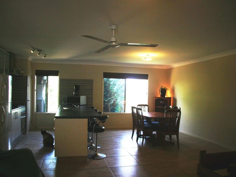 Laravale QLD 4285