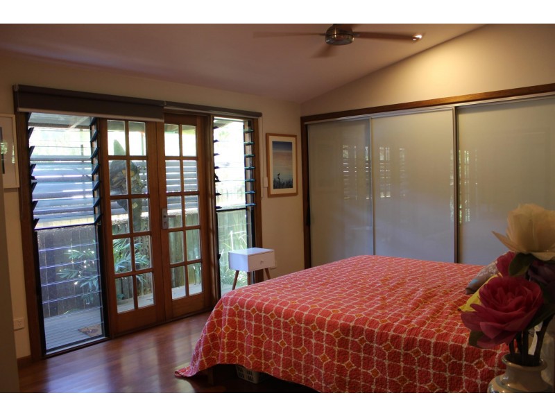 40 Fishermans Drive, Emerald Beach NSW 2456