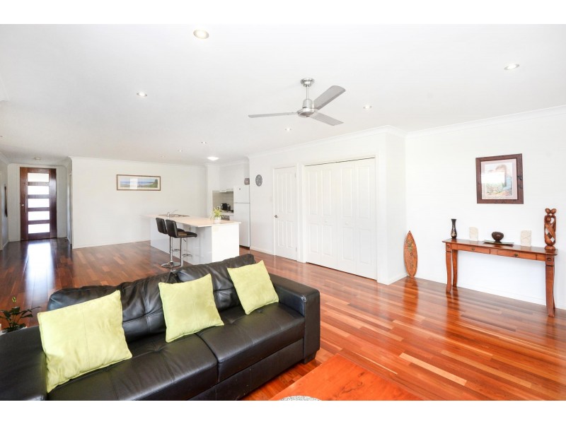 4 Waverider Cove, Safety Beach NSW 2456