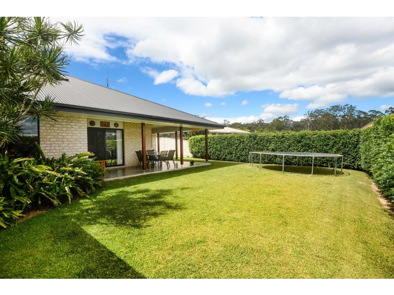 4 Waverider Cove, Safety Beach NSW 2456
