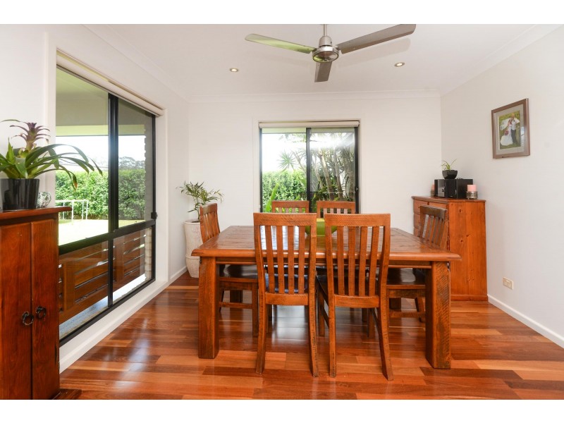 4 Waverider Cove, Safety Beach NSW 2456