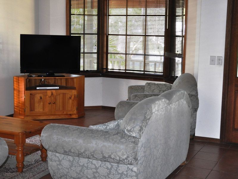 12 Ellem Close, Arrawarra NSW 2456