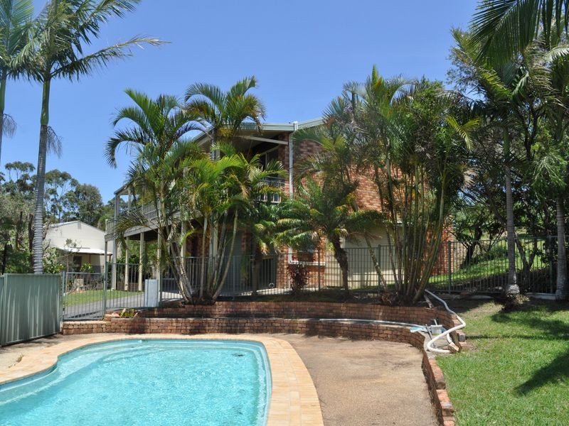 8 McCready Street, Woolgoolga NSW 2456