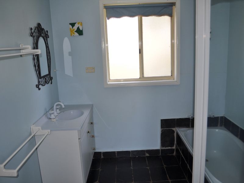 8 McCready Street, Woolgoolga NSW 2456