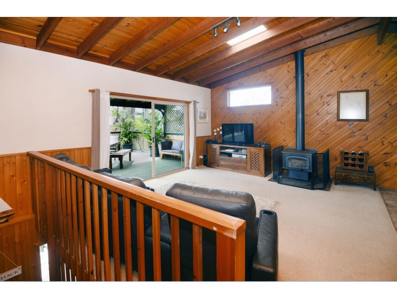 9 Redbox Crescent, Sandy Beach NSW 2456