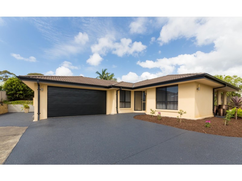 5 Vista Close, Woolgoolga NSW 2456
