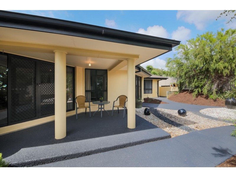 5 Vista Close, Woolgoolga NSW 2456