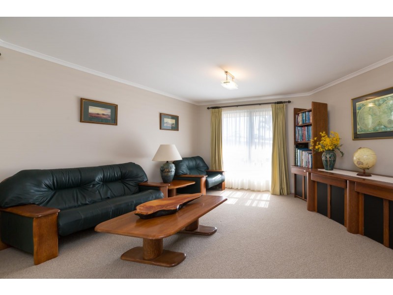 5 Vista Close, Woolgoolga NSW 2456
