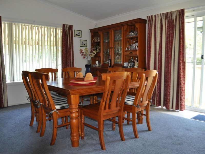 6 Ironbark Avenue, Sandy Beach NSW 2456