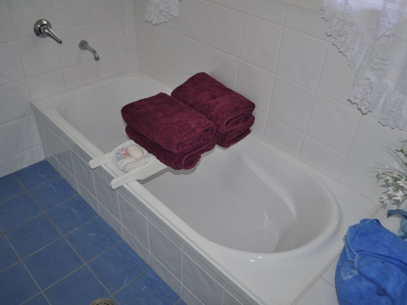 6 Ironbark Avenue, Sandy Beach NSW 2456