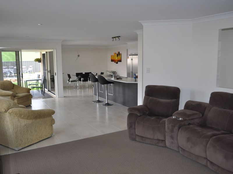 16 Seacrest Boulevard, Sandy Beach NSW 2456