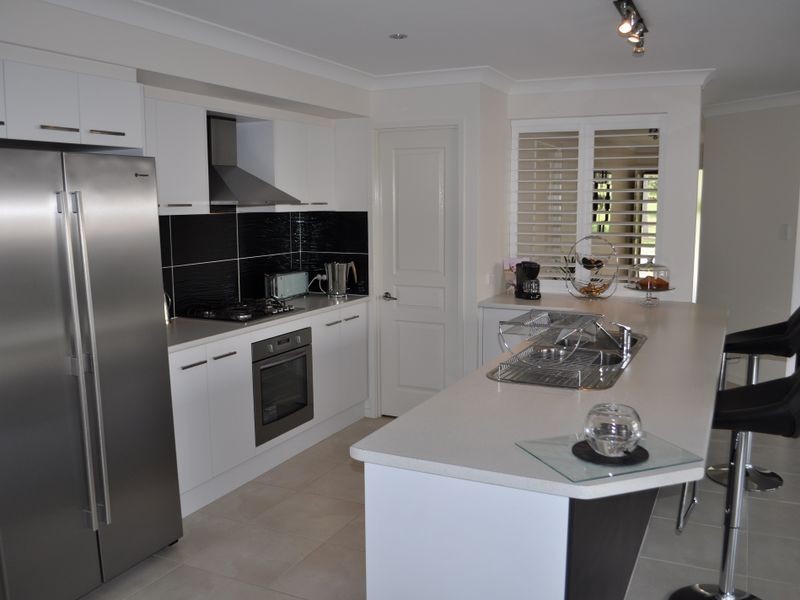 16 Seacrest Boulevard, Sandy Beach NSW 2456